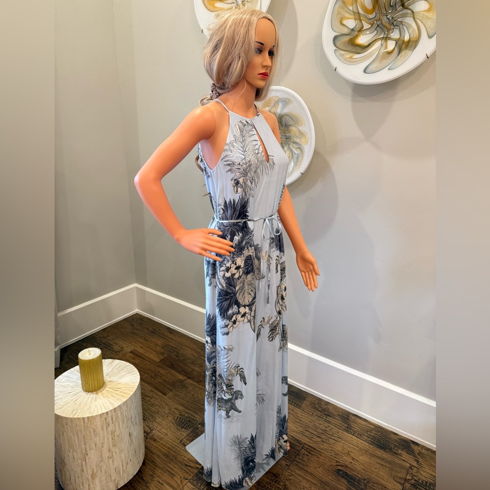 NEW MASSIMO DUTTI GORGEOUS ISLAND STYLE CLASSY MAXI DRESS W/A TIE AT THE WAIST - Picture 3 of 15